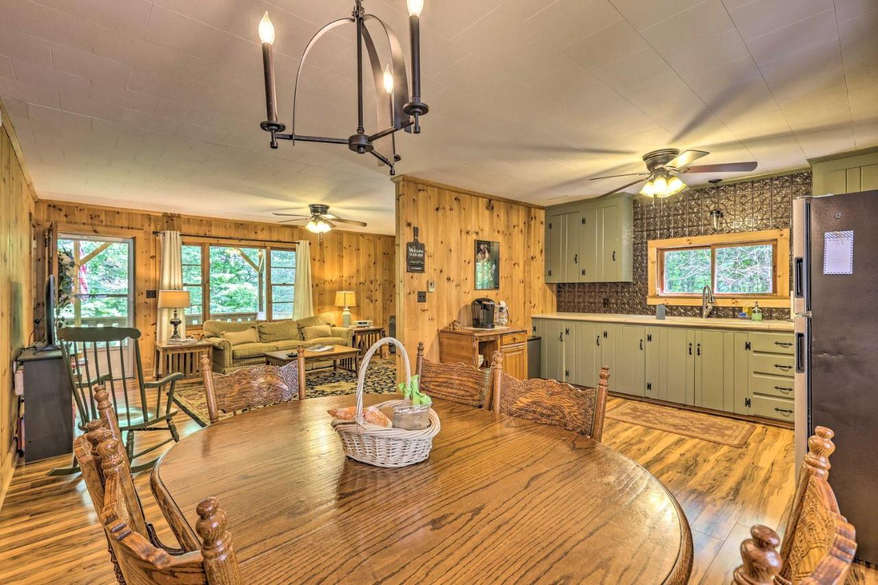 Vila Peaceful Roaring Gap Retreat With Fire Pit And Patio! Exteriér fotografie